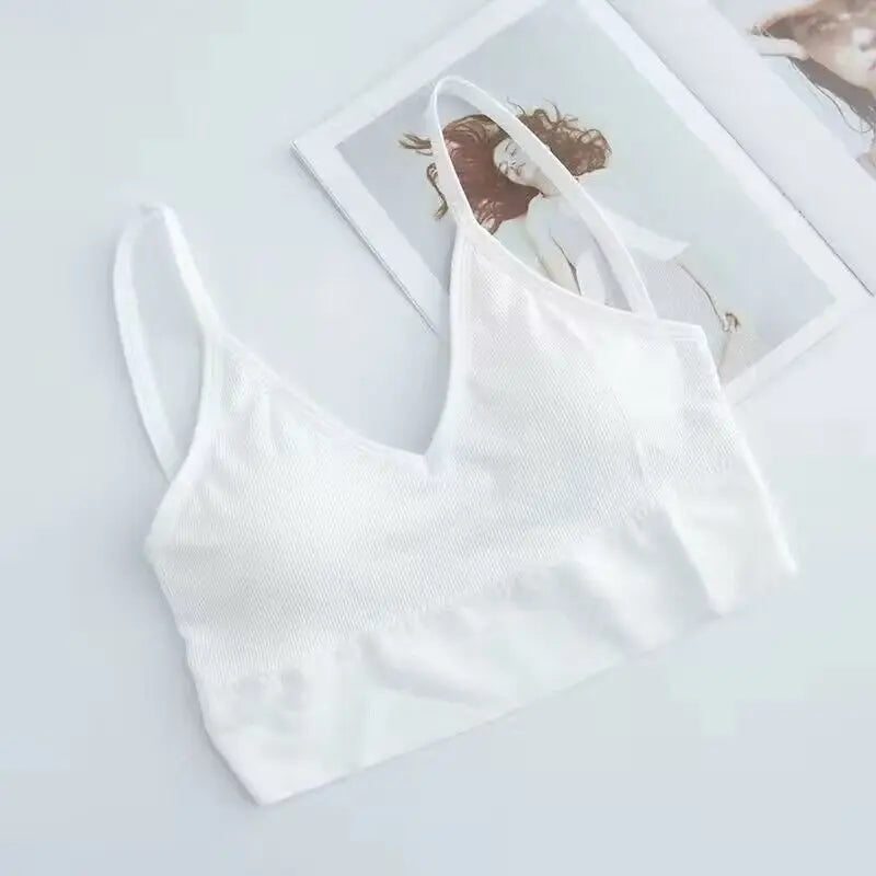 Top Triángulo Mujer – Estilo Bralette con Espalda en V y Tirantes Finos