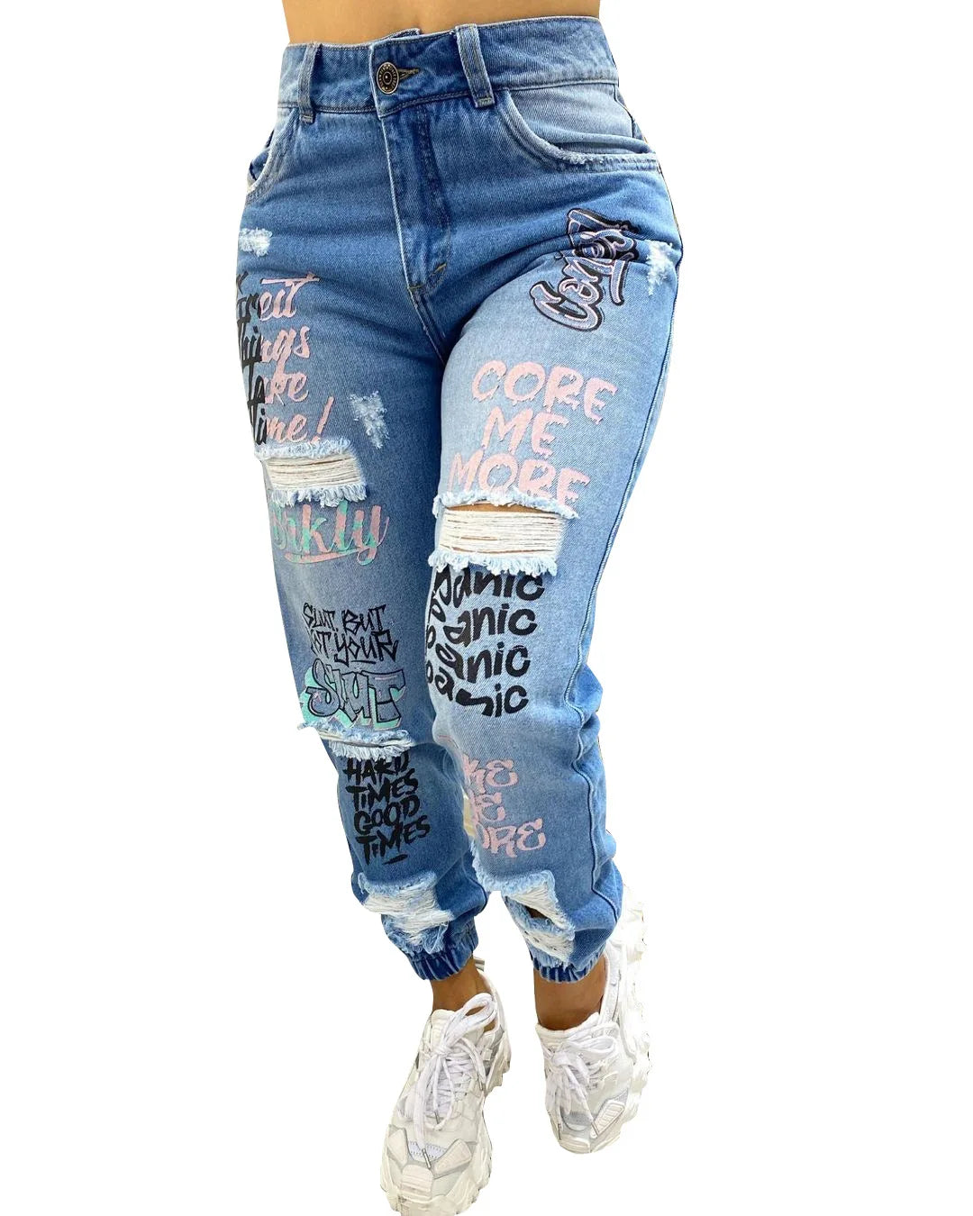 Jeans Entubados Azul con Estampado de Letras y Desgastado