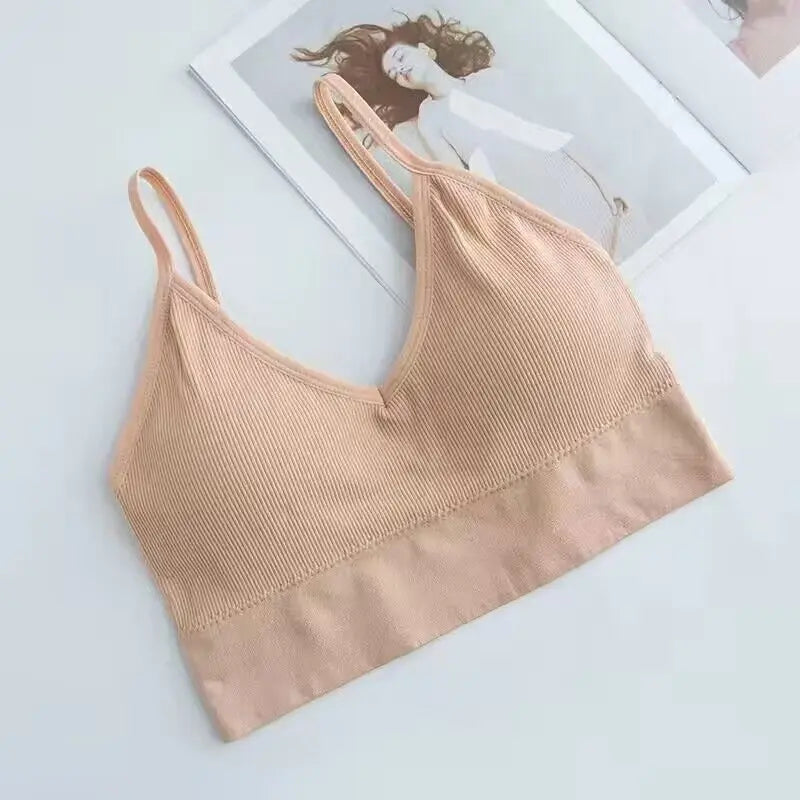 Top Triángulo Mujer – Estilo Bralette con Espalda en V y Tirantes Finos