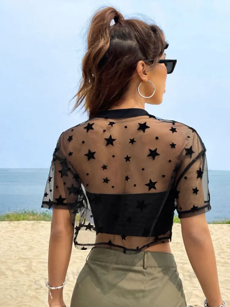 Top de Malla Transparente con Estampado de Estrellas – Blusa Corta Sexy