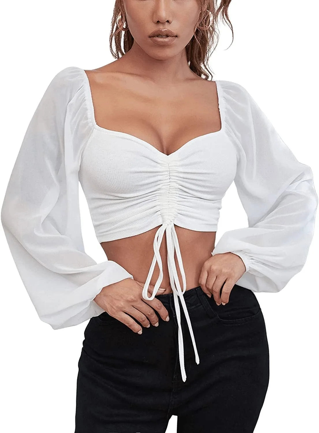 Top Manga Farol – Blusa Crop con Cordón Frontal Ajustable