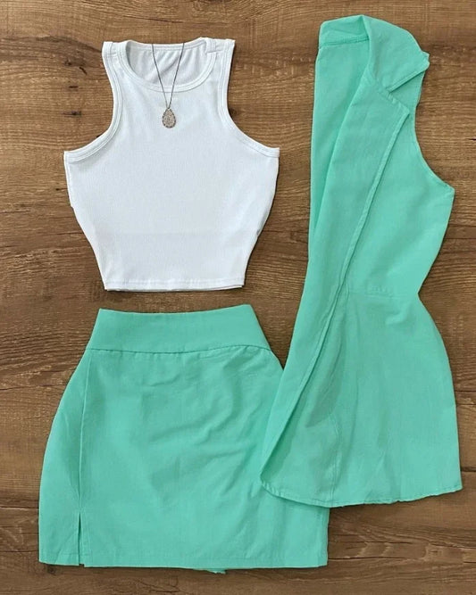 Conjunto 3 piezas con top, minifalda y chaleco