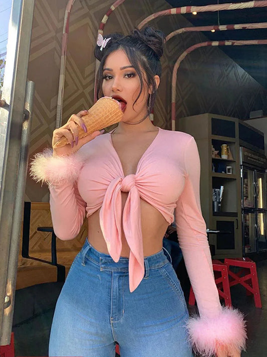 Tops cortos con cuello en V de manga larga para mujer