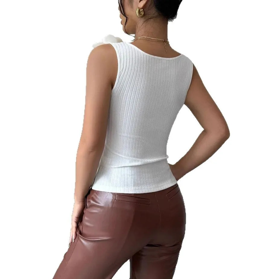 Top tejido con flores 3D en los hombros – Camiseta ajustada estilo elegante Y2K 🌸✨